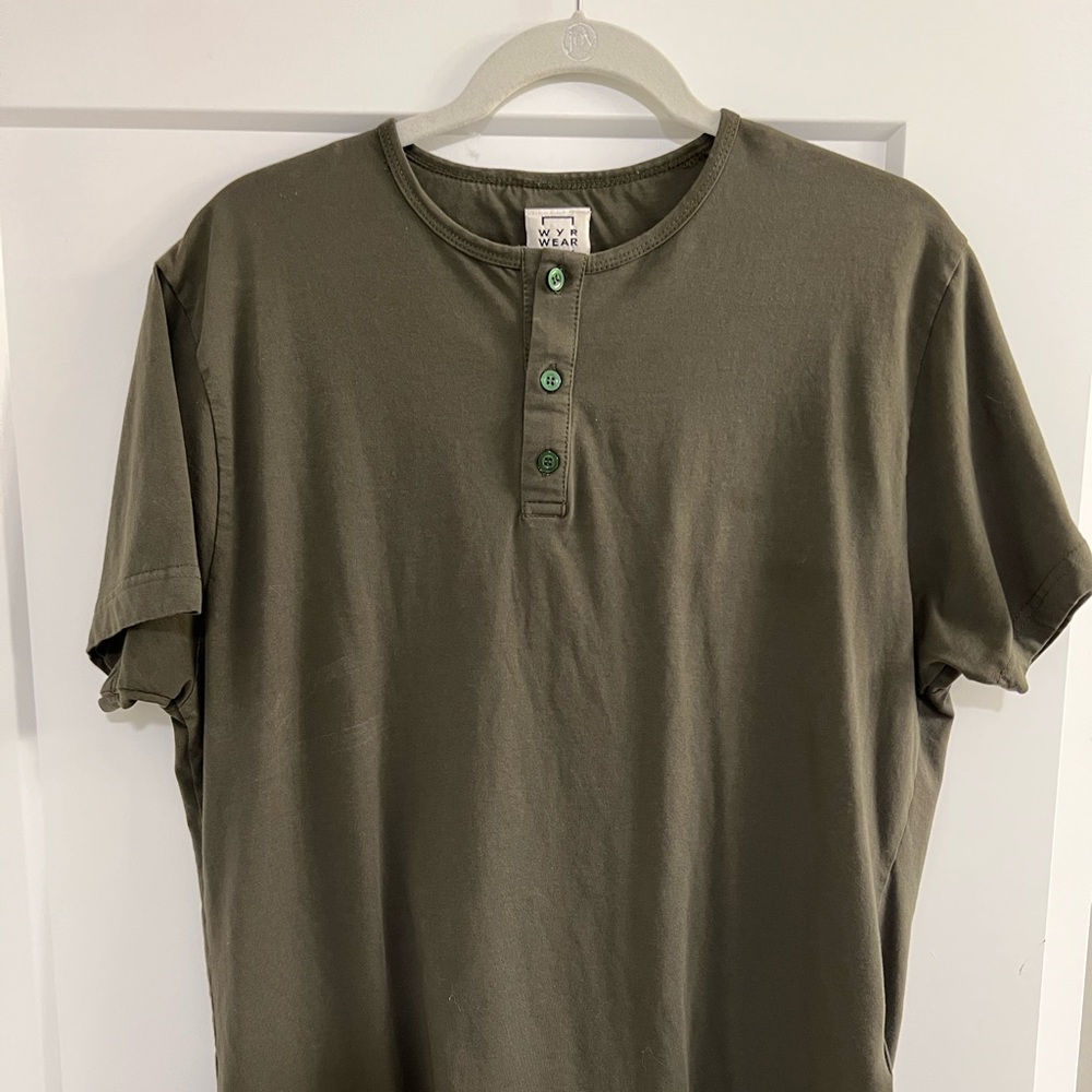 3 Wyr Wear Curved Hem Henley Tee shirts
